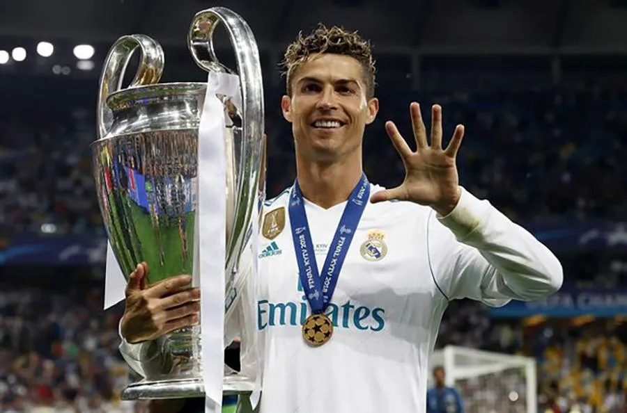 Ronaldo có tổng cộng 5 danh hiệu Champions League, 4 ở Real Madrid và 1 tại MU. ẢNH: GETTY