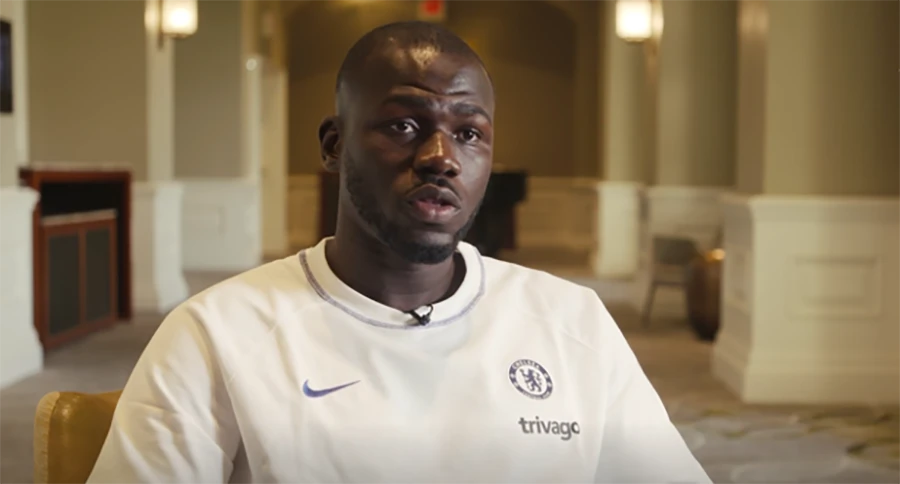 Koulibaly là sự bổ sung cực kỳ quan trọng cho hàng phòng ngự Chelsea. ẢNH: MIRROR