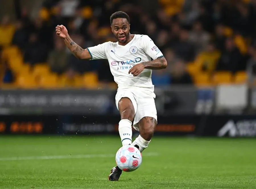 Sterling thời còn chơi cho Man City nhưng bây giờ anh đã chuyển sang Chelsea. ẢNH: GETTY