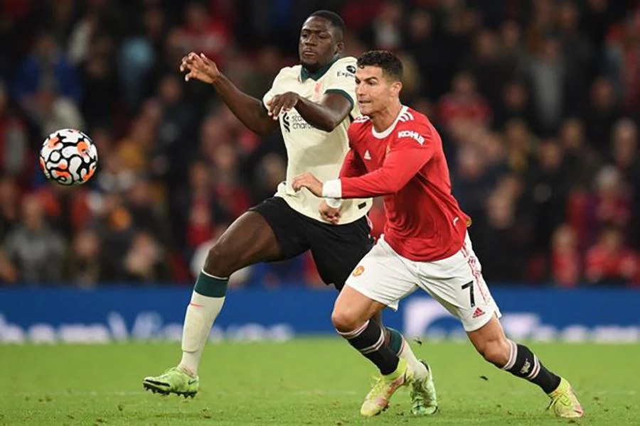 Ronaldo có sẵn sàng rời MU đến Liverpool nếu có thể? ẢNH: DAILY STAR