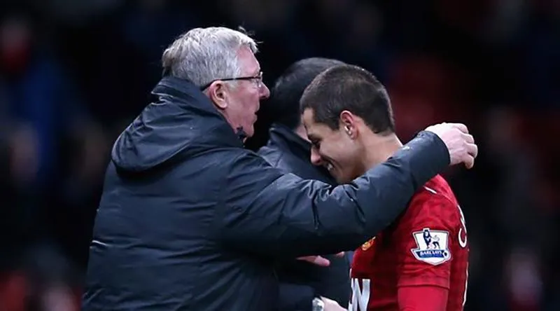 Chicharito luôn dành tình yêu cho MU và tôn trọng Sir Alex Ferguson tuyệt đối. ẢNH: GETTY