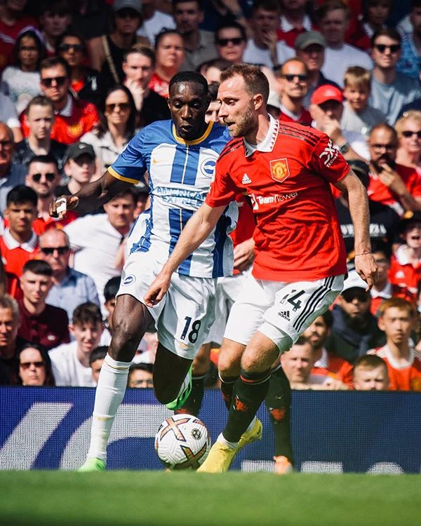 Quỷ đỏ chưa có sự gắn kết trong trận đấu gặp Brighton. Ảnh: Getty