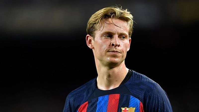 Bất chấp bị Barca "phụ bạc", de Jong vẫn nhất quyết không rời Nou Camp. ẢNH: GETTY
