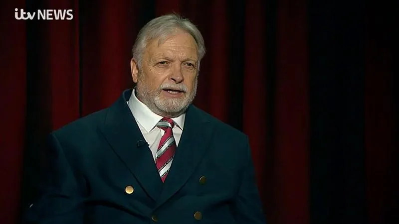 Michael Knighton trả lời phỏng vấn trên ITV News. ẢNH: ITV NEWS