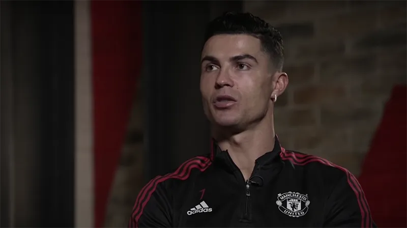 Ronaldo sắp tiết lộ toàn bộ sự thật về tương lai của anh tại Man United trong một cuộc phỏng vấn. ẢNH: SKY SPORTS