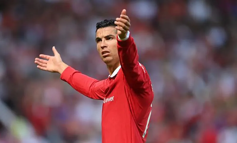 Ronaldo không còn muốn khoác lên mình màu áo đỏ. ẢNH: GETTY Ronaldo không còn muốn khoác lên mình màu áo đỏ. ẢNH: GETTY
