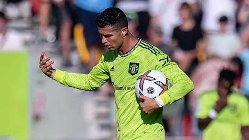 Ronaldo bị hàng loạt CLB có suất dự Champions League từ chối. ẢNH: GETTY