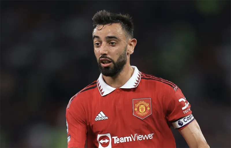 Bruno Fernandes biết một chút ít về tương lai của Ronaldo nhưng không tiết lộ cụ thể. ẢNH: GETTY Bruno Fernandes biết một chút ít về tương lai của Ronaldo nhưng không tiết lộ cụ thể. ẢNH: GETTY