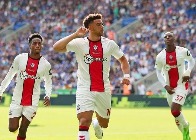 Che Adams đã có trận đấu xuất sắc giúp Southampton giành lấy 3 điểm. Ảnh: Getty Che Adams đã có trận đấu xuất sắc giúp Southampton giành lấy 3 điểm. Ảnh: Getty