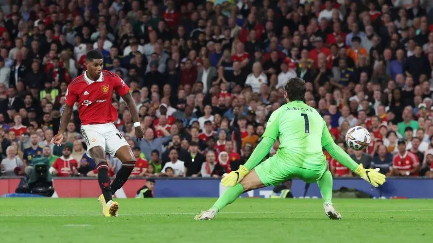 Man United có cơ hội vươn lên nếu thắng Southampton ở vòng 4. Ảnh: Getty Man United có cơ hội vươn lên nếu thắng Southampton ở vòng 4. Ảnh: Getty