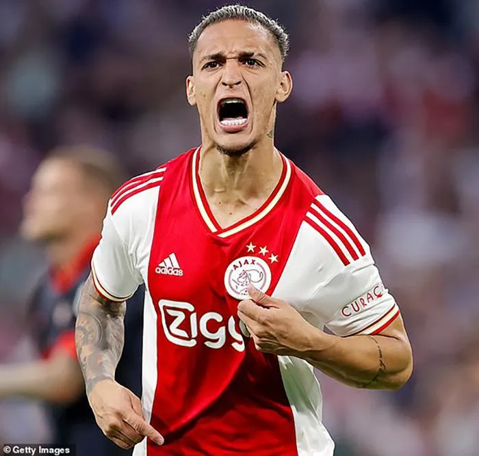 Ajax vẫn luôn trong tim Antony nhưng anh muốn đi tìm thử thách mới. ẢNH: GETTY Ajax vẫn luôn trong tim Antony nhưng anh muốn đi tìm thử thách mới. ẢNH: GETTY