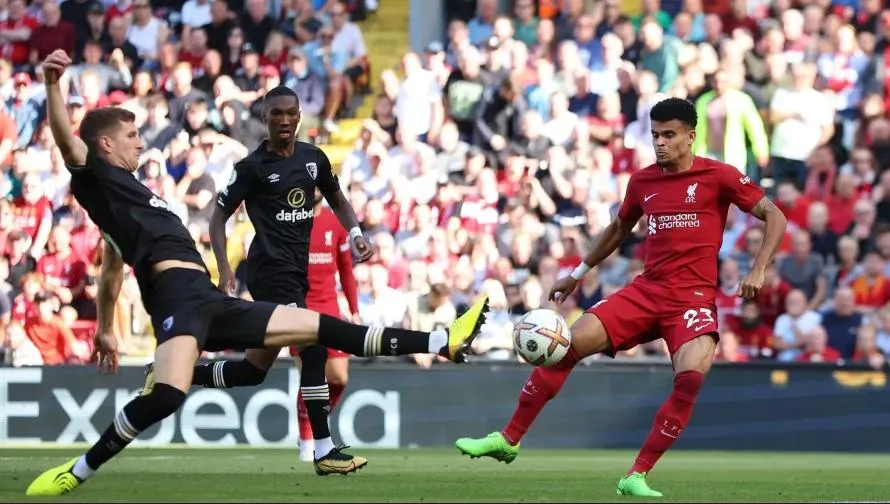 Luiz Diaz lập cú đúp bàn thắng giúp Liverpool hủy diệt đối thủ. Ảnh: Getty Luiz Diaz lập cú đúp bàn thắng giúp Liverpool hủy diệt đối thủ. Ảnh: Getty