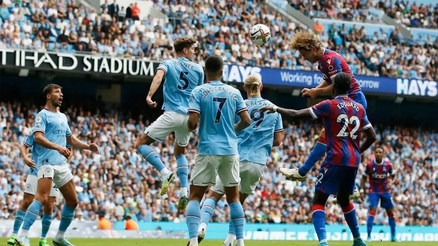 Man City bế tắc trong hiệp 1 và bị dẫn 2 bàn thắng. Ảnh: Getty Man City bế tắc trong hiệp 1 và bị dẫn 2 bàn thắng. Ảnh: Getty