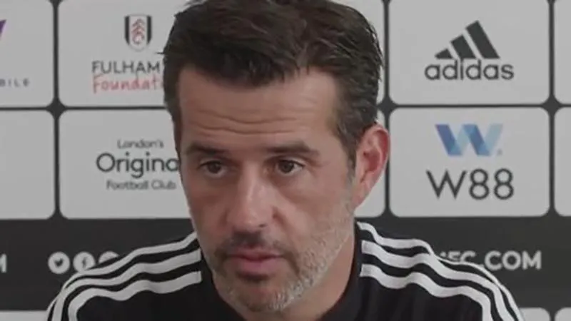 HLV Marco Silva thất vọng tố Arsenal thắng Fulham may mắn. ẢNH: MIRROR