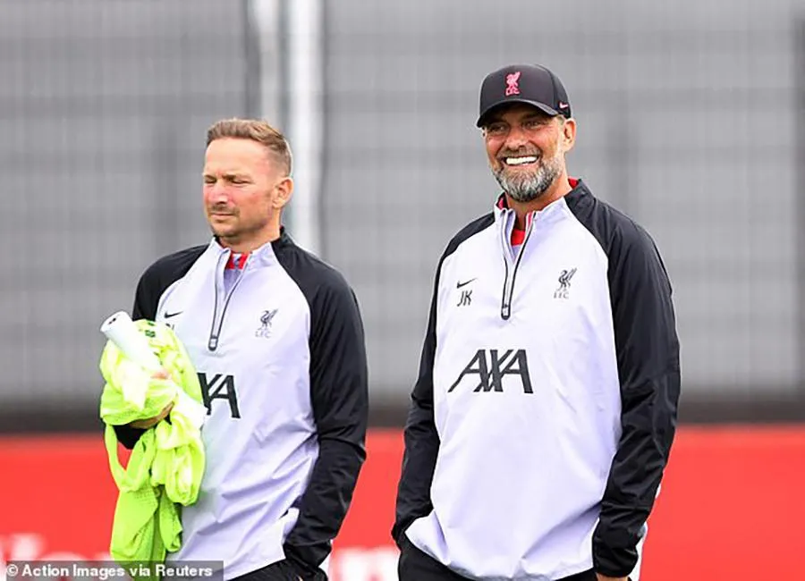 Klopp dường như đưa ra gợi ý sẽ thay đổi Liverpool. ẢNH: REUTERS Klopp dường như đưa ra gợi ý sẽ thay đổi Liverpool. ẢNH: REUTERS