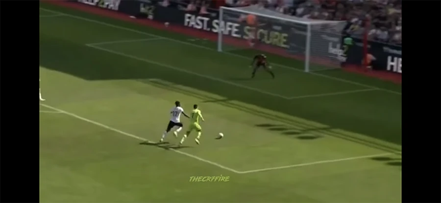 Tình huống Ronaldo vượt lên trước nhưng lại bị hậu vệ Southampton bắt kịp.