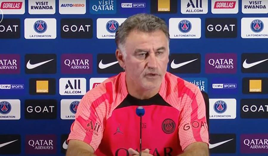 HLV Christophe Galtier đã bảo vệ Mbappe trước chỉ trích không chuyền cho Neymar ghi bàn. ẢNH: PSG