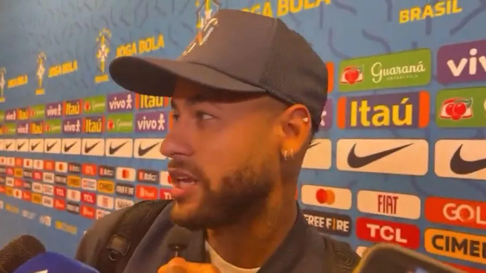 Neymar từ chối xác nhận anh không có mâu thuẫn với Mbappe. ẢNH: GETTY