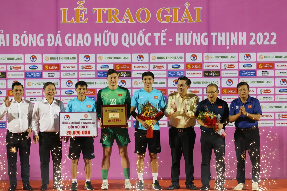 Tuyển Việt Nam giành chức vô địch đầy thuyết phục. ẢNH: ANH PHƯƠNG