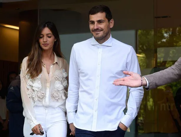 Casillas và vợ cũ Sara Carbonero. ẢNH: GETTY Casillas và vợ cũ Sara Carbonero. ẢNH: GETTY