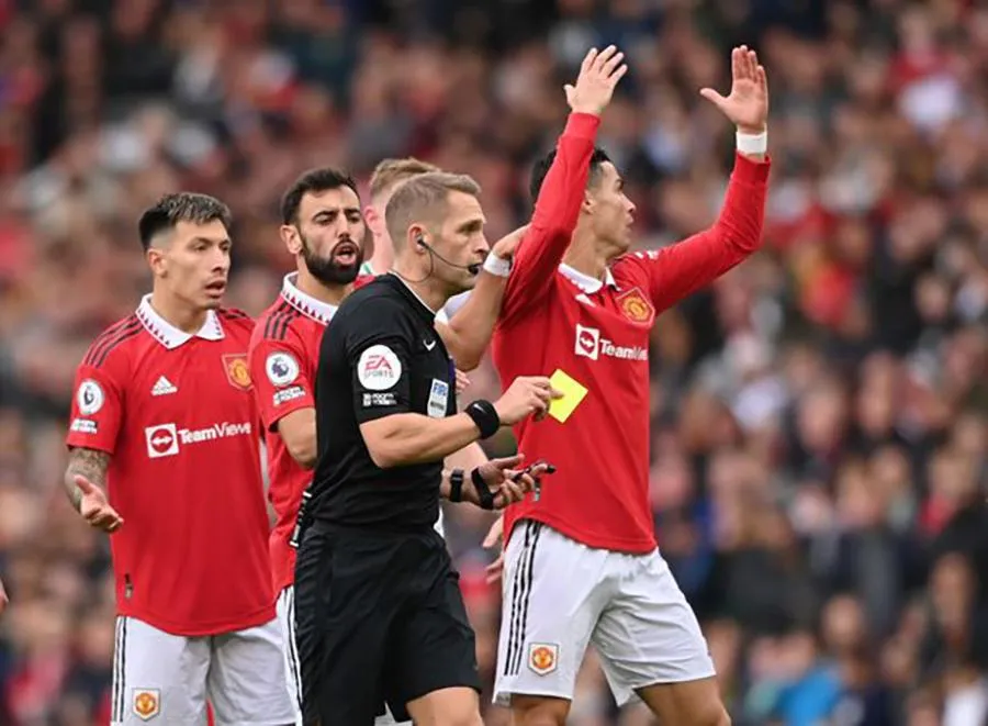 Ronaldo có ngày thi đấu khó chịu khi anh 2 lần làm rung lưới Newcastle nhưng đều không được trọng tài công nhận bàn thắng. ẢNH: GETTY