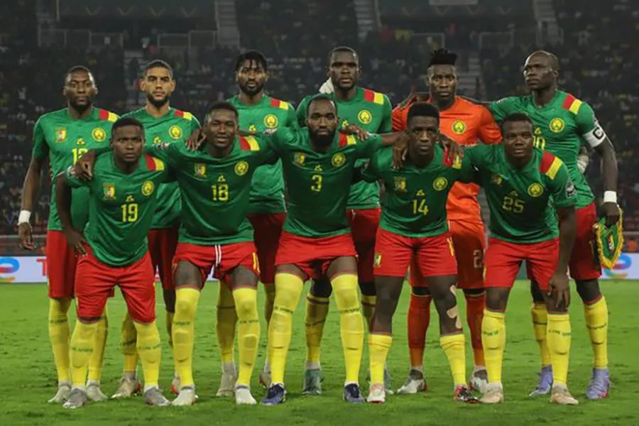 Đội hình &quot;những chú sư tử bất khuất Careroon&quot;. ẢNH: GETTY