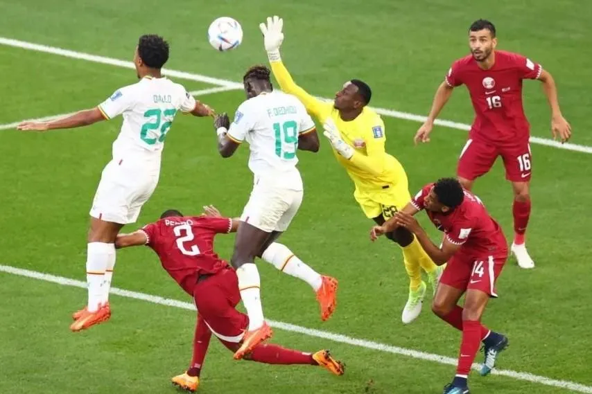 Qatar toàn thua 2 trận đầu World Cup 2022. Ảnh: Getty