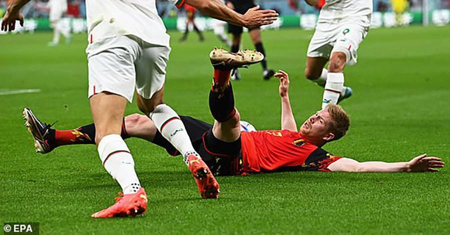 ... Nhưng Kevin De Bruyne và các đồng đội lại gục ngã trước Morocco. ẢNH: EPA