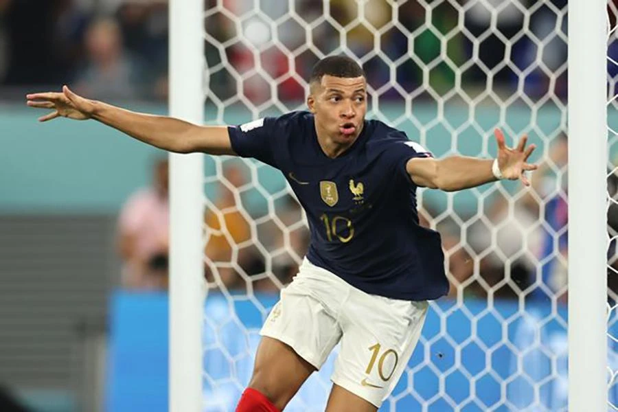 Kylian Mbappe đang thể hiện phong độ rất cao ở World Cup 2022 với 3 bàn sau 2 trận. ẢNH: GETTY