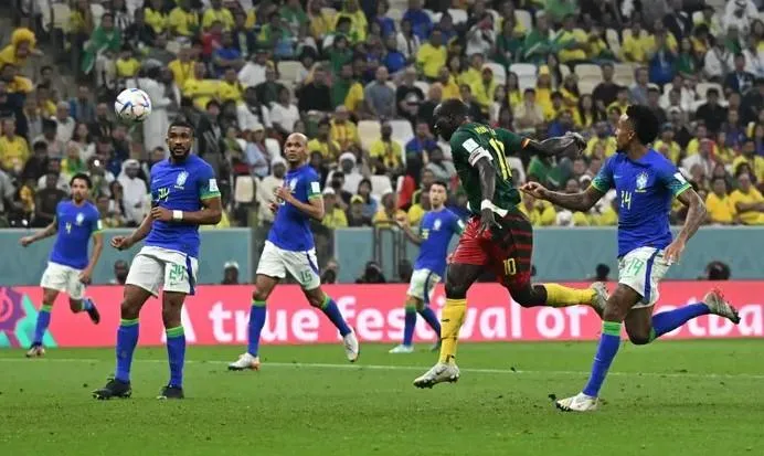 Bàn thắng của Aboubakar giúp Cameroon rời World Cup 2022 đầy tự hào. Ảnh: Getty