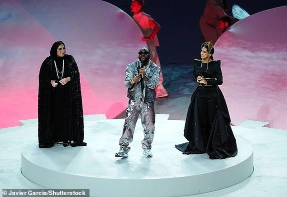 Messi hiện thực hóa giấc mơ vô địch World Cup cùng Argentina ảnh 32