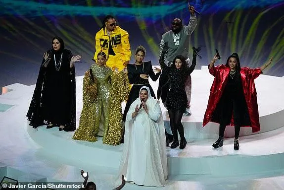 Messi hiện thực hóa giấc mơ vô địch World Cup cùng Argentina ảnh 33