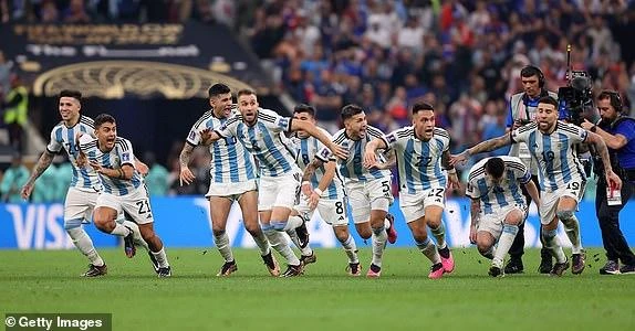 Argentina lần thứ ba vô địch World Cup. ẢNH: GETTY, PA, REUTERS