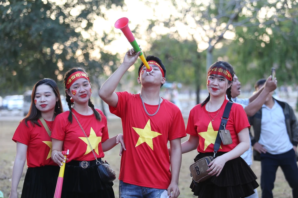 Tuyển Việt Nam thắng đậm Lào ở trận ra quân AFF Cup 2022 ảnh 11