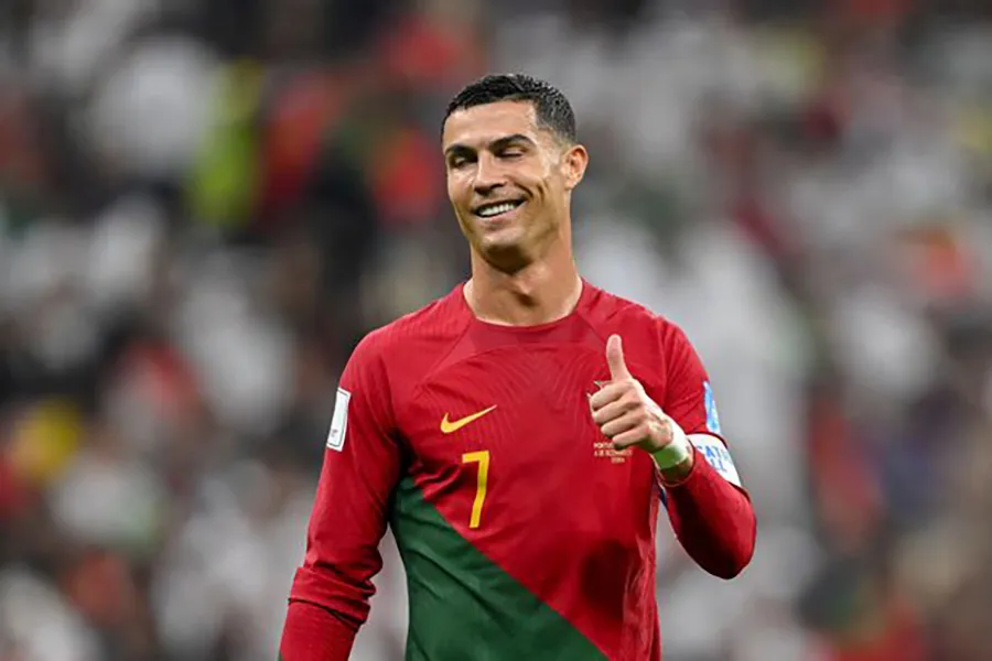 Ronaldo là huyền thoại của bóng đá Bồ Đào Nha và thế giới. ẢNH: GETTY