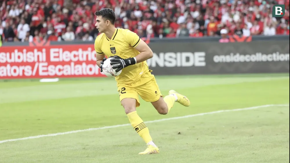 Thủ môn Nadeo là chốt chặn đáng tin cậy của Indonesia nhưng anh đang chấn thương. ẢNH: BOLA