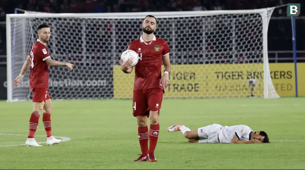 Các cầu thủ Indonesia 'chặt chém' rất nhiều ở AFF Cup 2022. ẢNH: BOLA Các cầu thủ Indonesia 'chặt chém' rất nhiều ở AFF Cup 2022. ẢNH: BOLA