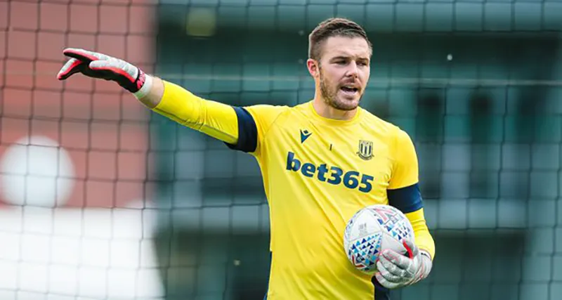 Jack Butland là phương án 'chữa cháy' khẩn cấp của MU. ẢNH: SCFC Jack Butland là phương án 'chữa cháy' khẩn cấp của MU. ẢNH: SCFC