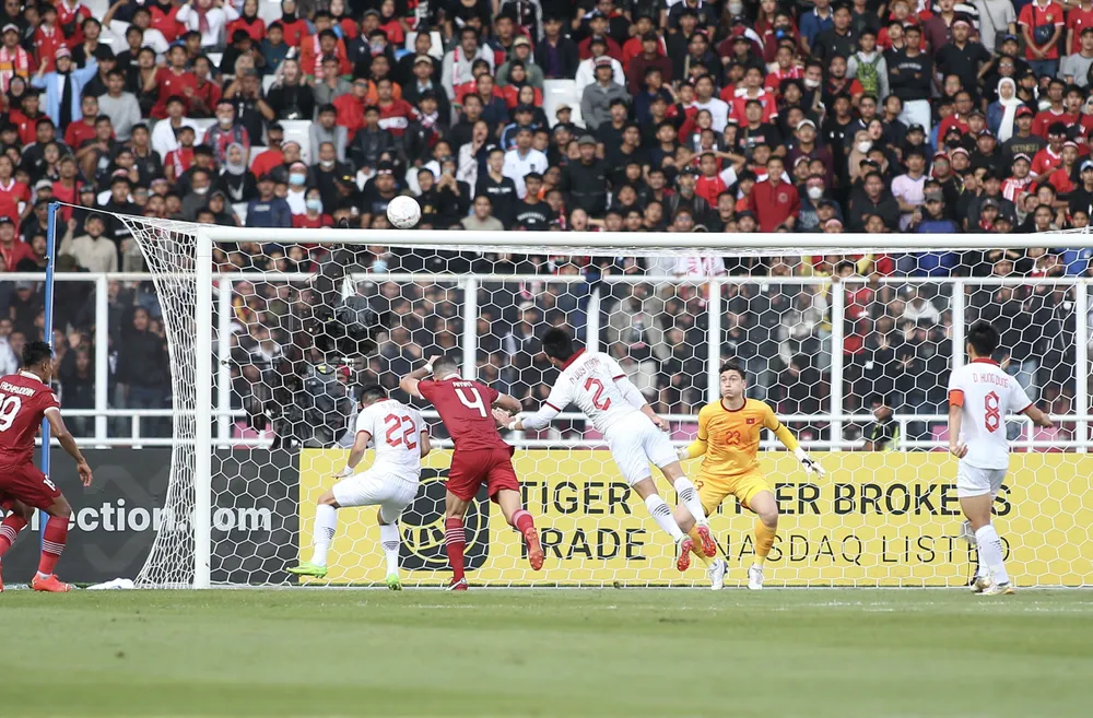 Việt Nam hòa Indonesia trong trận bán kết lượt đi AFF Cup ảnh 21 Việt Nam hòa Indonesia trong trận bán kết lượt đi AFF Cup ảnh 21