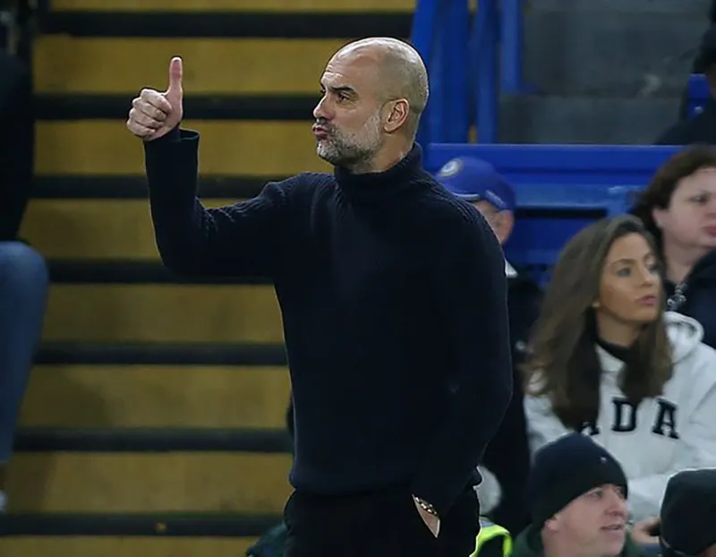 Pep Guardiola nói đùa rằng, ông là một thiên tài. ẢNH: GETTY Pep Guardiola nói đùa rằng, ông là một thiên tài. ẢNH: GETTY