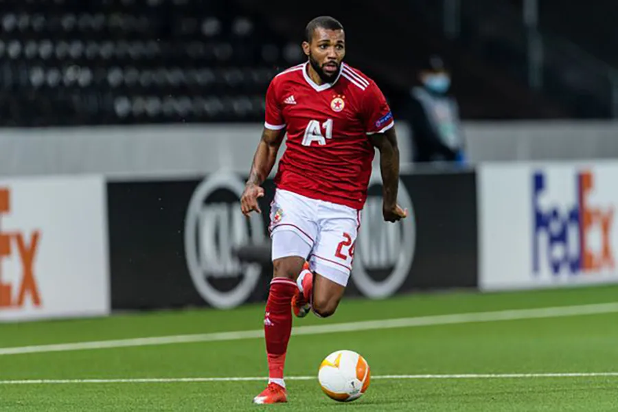 Sinclair mới 26 tuổi nhưng không còn được CLB nào chú ý. ẢNH: GETTY Sinclair mới 26 tuổi nhưng không còn được CLB nào chú ý. ẢNH: GETTY