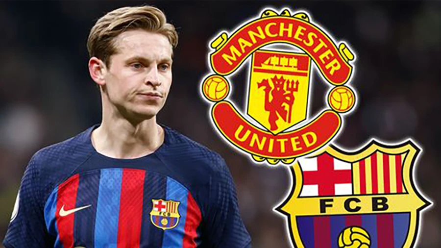 De Jong từng tiến rất gần đến việc chia tay Barcelona gia nhập Man Utd vào mùa hè năm ngoái. ẢNH: MIRROR