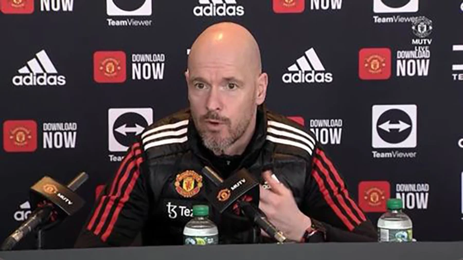Ten Hag kêu gọi 5 sao MU đứng lên gánh trách nhiệm ghi bàn cùng Rashford. ẢNH: MIRROR