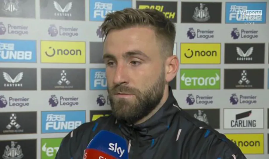 Luke Shaw cũng thất vọng trước màn trình diễn của đội nhà. ẢNH: SKY SPORTS