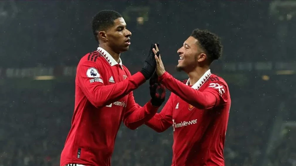 Rashford tiếp tục tỏa sáng giúp MU thắng tối thiểu Brentford. Ảnh: Getty