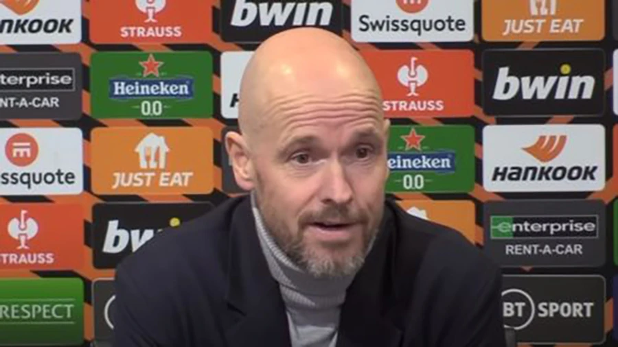 Ten Hag kêu gọi những cầu thủ khác đứng lên giúp đỡ đội bóng. ẢNH: BT SPORTS