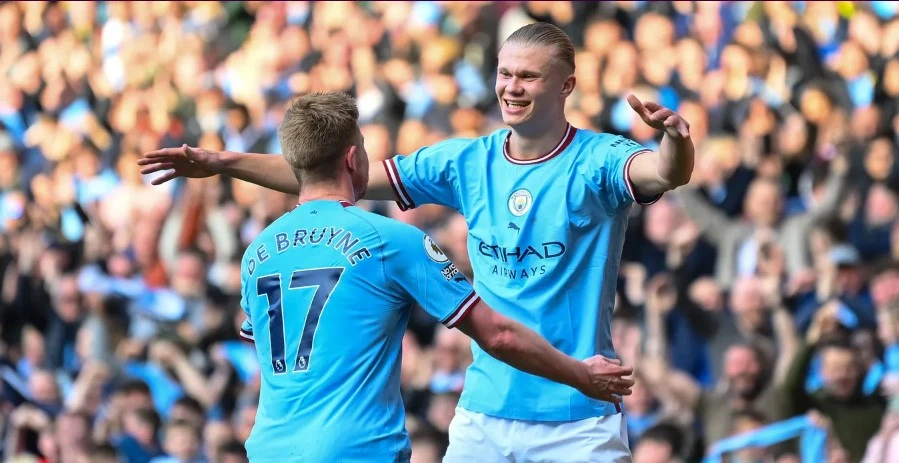 Erling Haaland tiếp tục sẽ là nổi ám ảnh cho hàng thủ Arsenal trong trận đấu tối nay. Ảnh: Getty