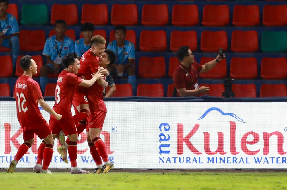 U-22 Việt Nam có chiến thắng quan trọng trước Lào ở trận mở màn SEA Games 32. ẢNH: ANH PHƯƠNG