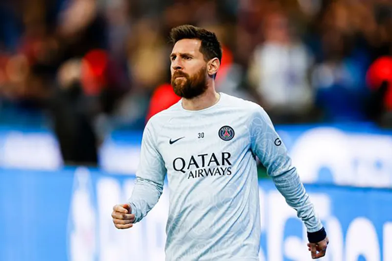 Lionel Messi sẽ không tập luyện cùng đồng đội trong 2 tuần bị PSG treo giò. ẢNH: GETTY