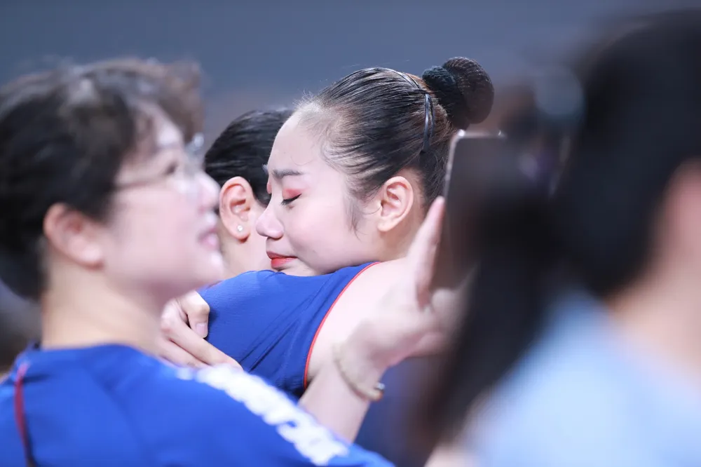 Niềm hạnh phúc của Hà Vi sau khi giành HCV.